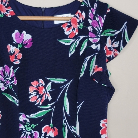 NWT Eliza J | Dark Navy Floral Dress with Flutter Sleeves Size 8 - Picture 2 of 6
